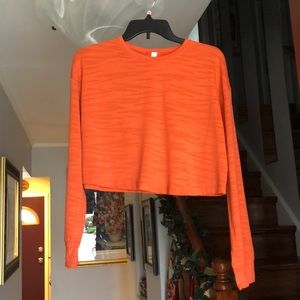 Price ⬇️ Lululemon Orange Cropped Top Sz 4